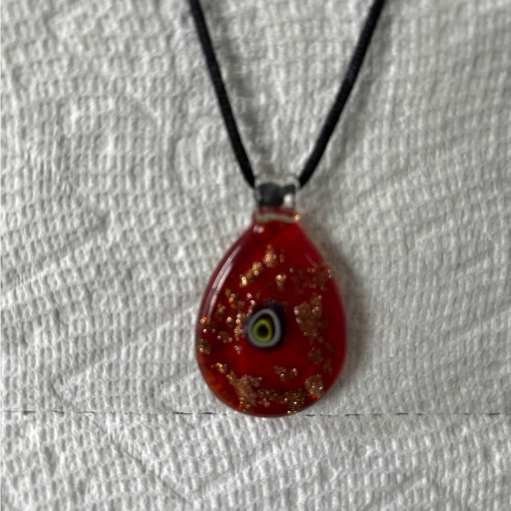 Elegant Murano Glass Red Pendant Necklace